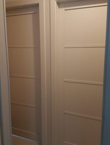 Deux portes intérieures beige à traverses